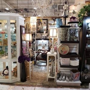 Meet your Posher, Lezita